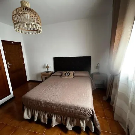 La Carretera Bike & Relax Semesterbostad Güime